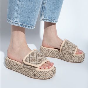 New Tory Burch T MONOGRAM BUBBLE SLIDE